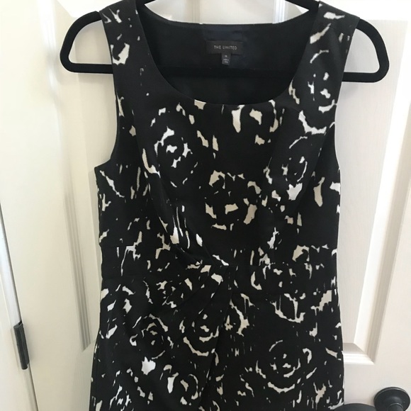 The Limited Black and White Lined Dress Size 10 - Picture 2 of 6